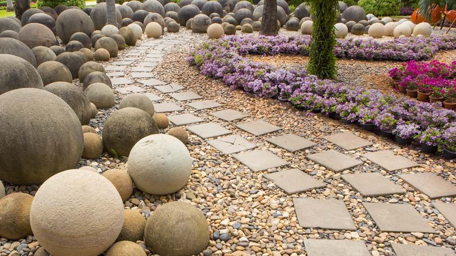 10 Benefits of Natural Stepping Stones in Garden