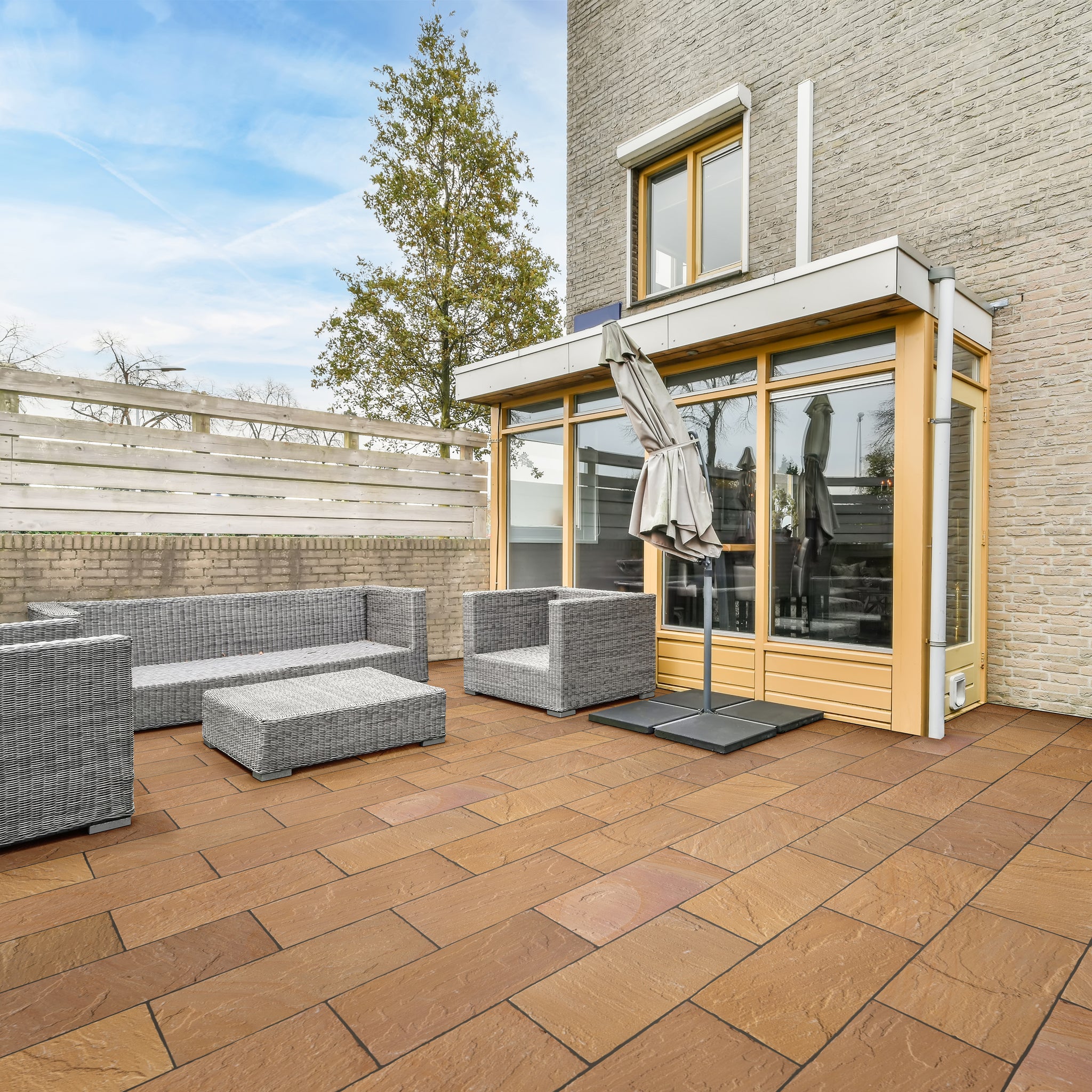 Sunset Buff Sandstone Paving - Indian Natural Stone